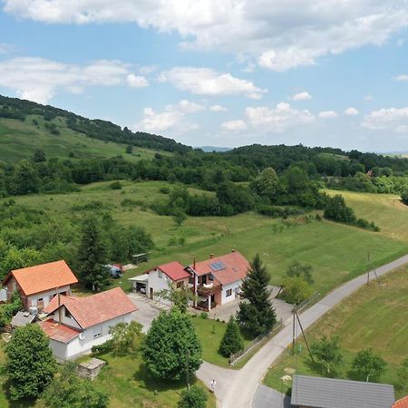 Guesthouse Ante Hodak Selište Drežničko Kültér fotó